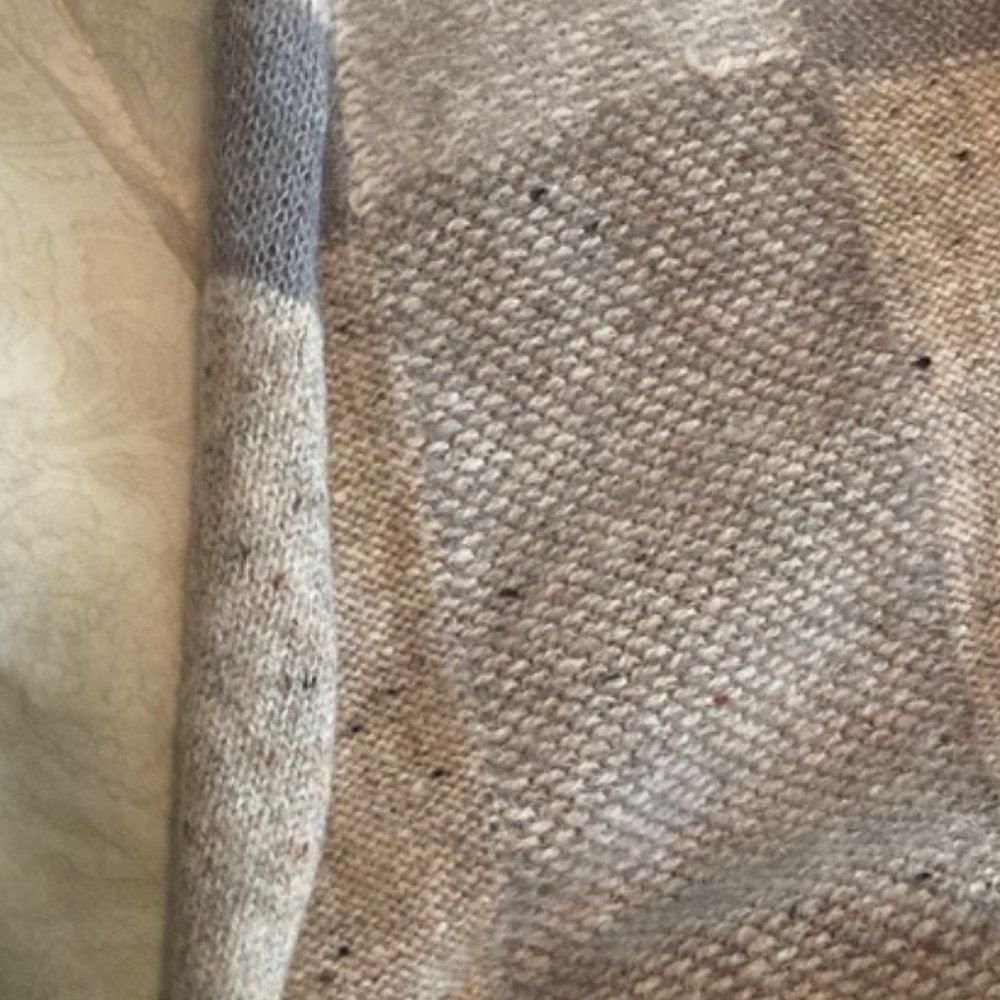 Echo scarf/shawl - Picture 6 of 16
